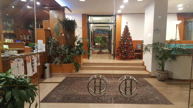 Hotel Cristallo - Lobi