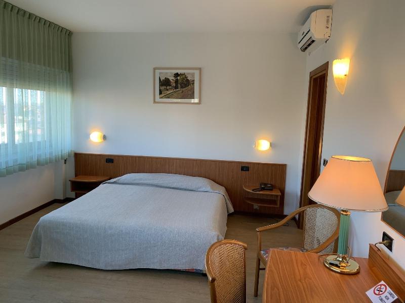 Hotel Cristallo - Oda