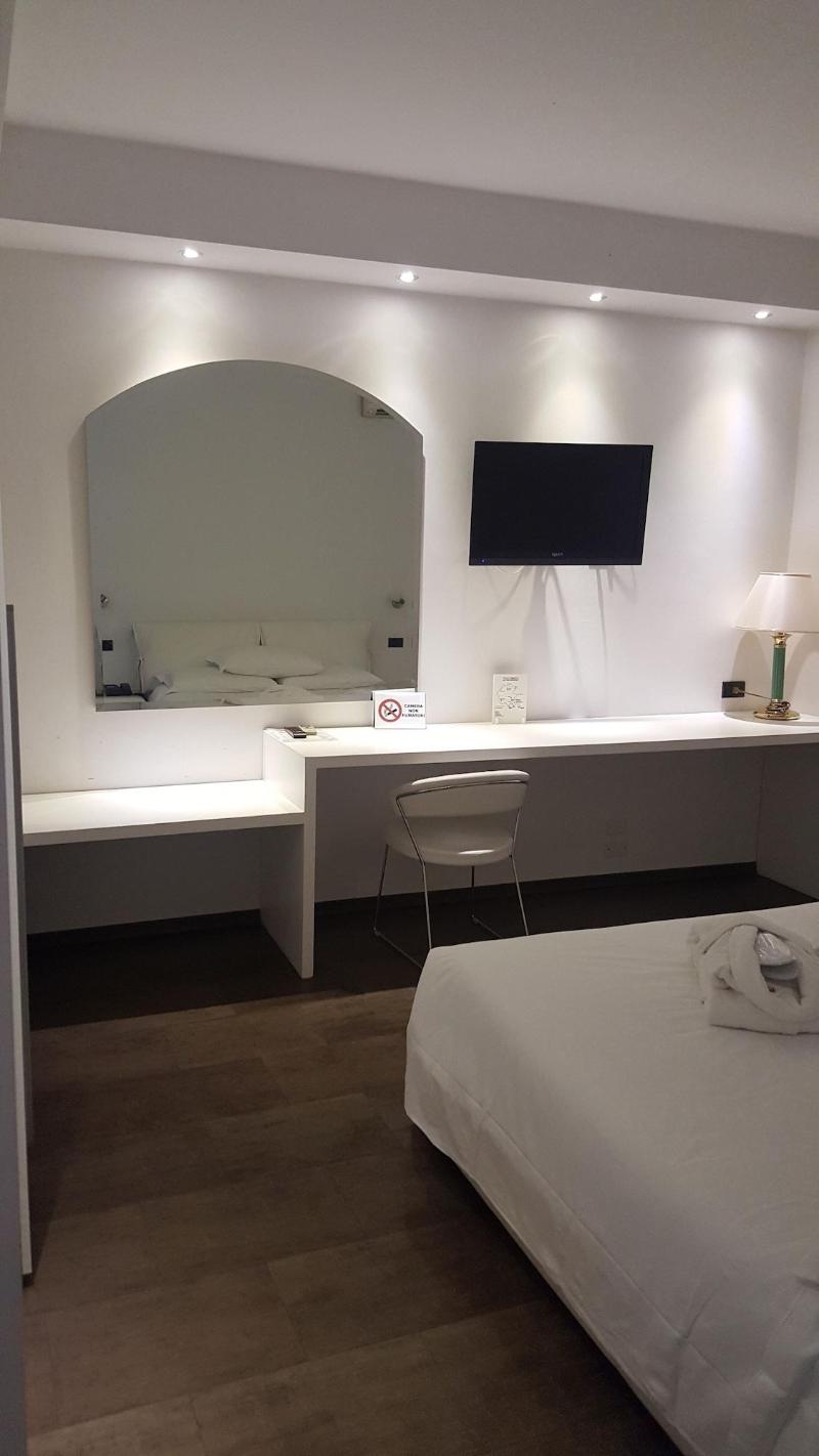 Hotel Cristallo - Oda