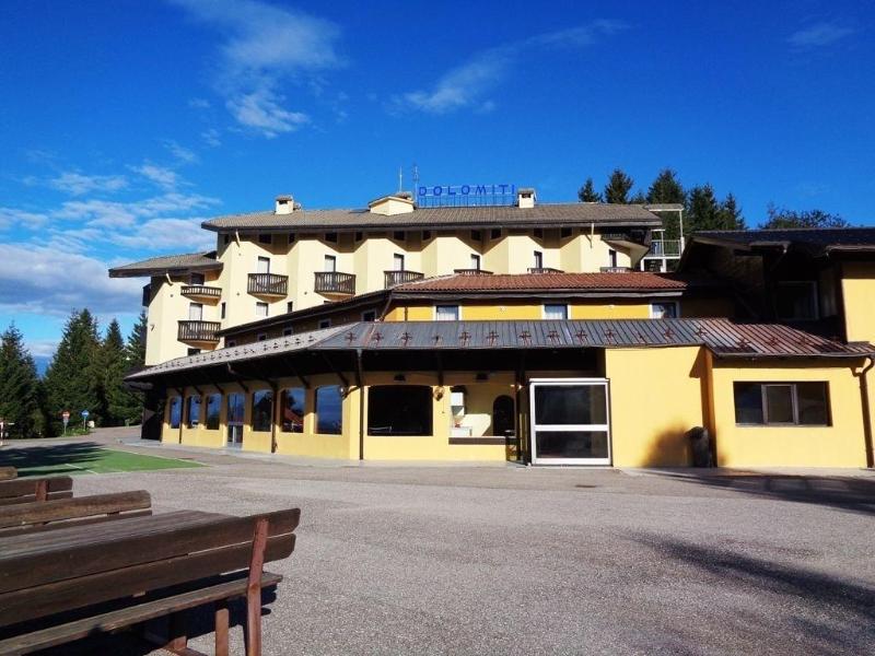 Hotel Dolomiti - Genel