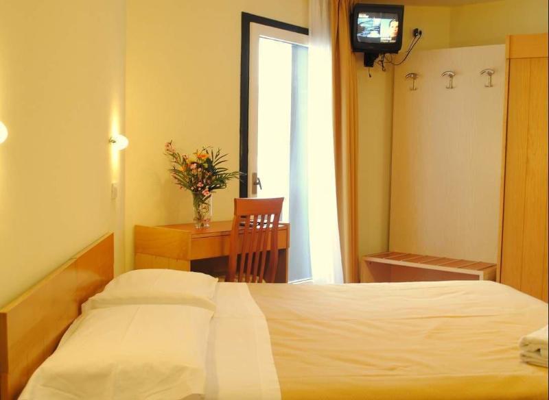Hotel Dolomiti - Oda