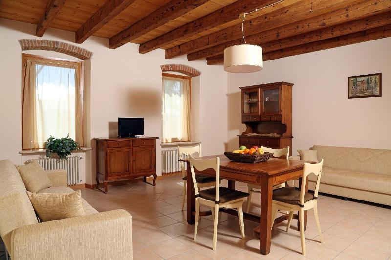 Residence Borgo Mondragon - Oda