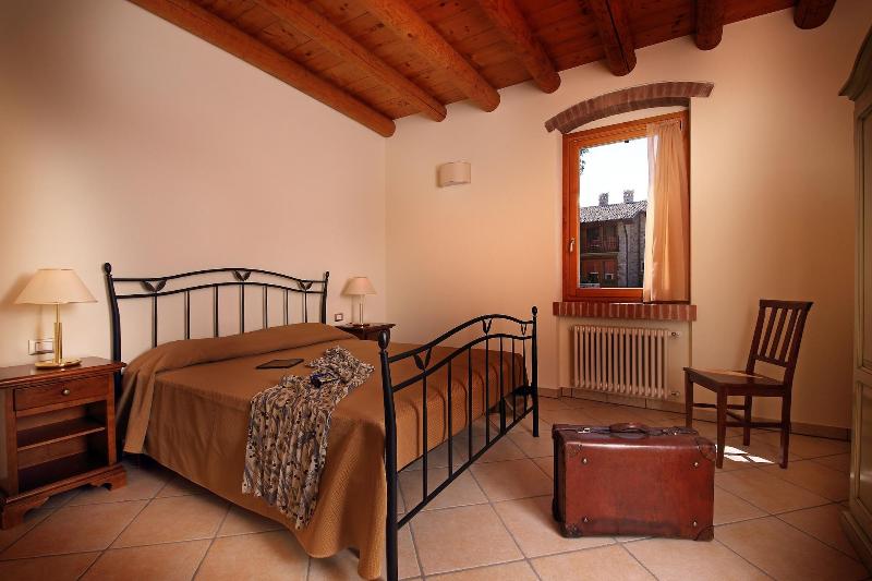 Residence Borgo Mondragon - Oda