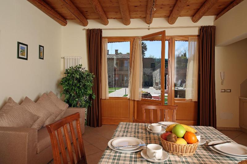 Residence Borgo Mondragon - Oda