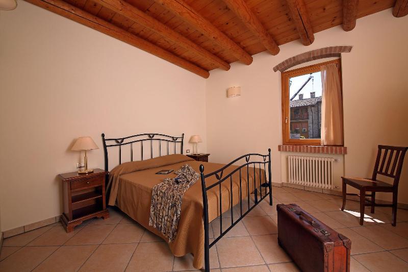 Residence Borgo Mondragon - Oda