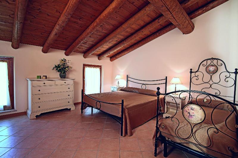 Residence Borgo Mondragon - Oda