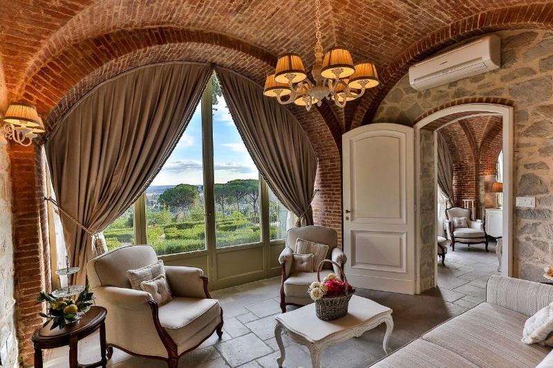 Villa Le Fontanelle - Residenza d'Epoca - Oda