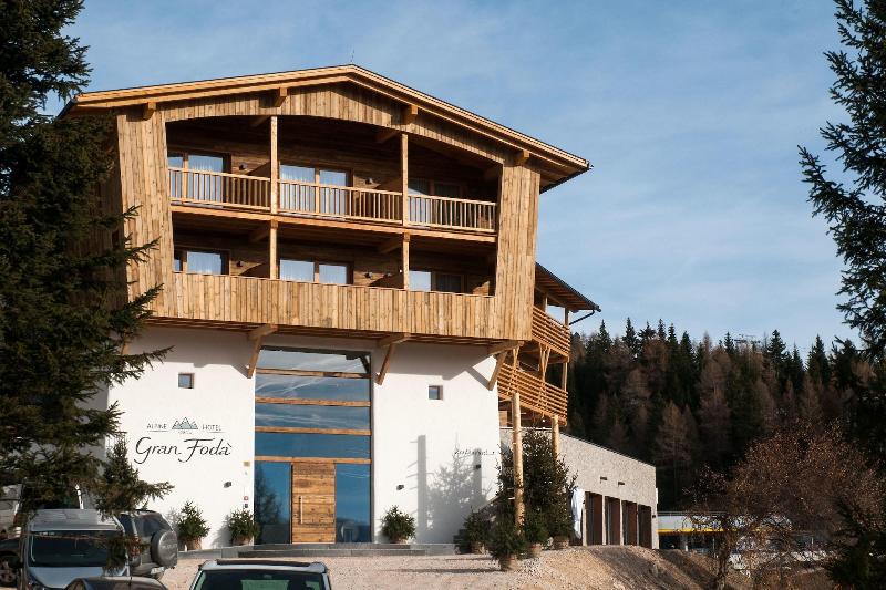 Alpine Hotel Gran FodÃ¡ - Genel