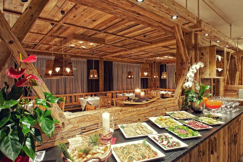 Alpine Hotel Gran FodÃ¡ - Restoran