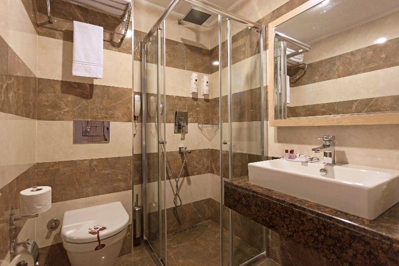 Xperia Saray Beach Hotel - Oda