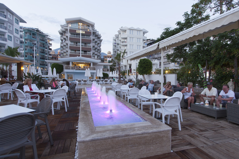 Xperia Saray Beach Hotel - Teras