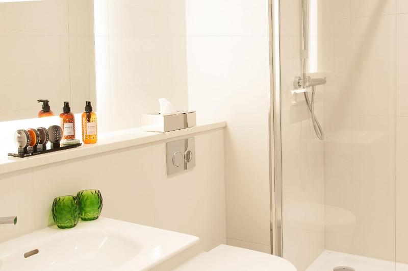 PREMIER SUITES PLUS Rotterdam - Oda