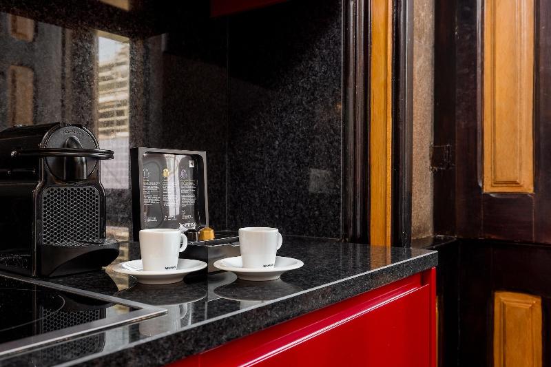 Your Opo Bolhao Apartments - Restoran