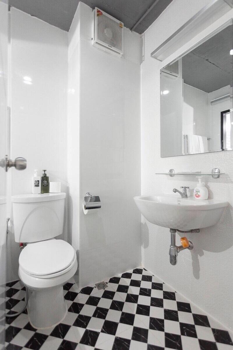 R1 Boutique Serviced Apartment - Oda