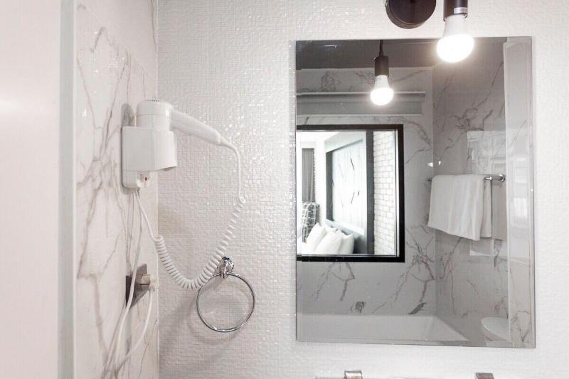 R1 Boutique Serviced Apartment - Oda