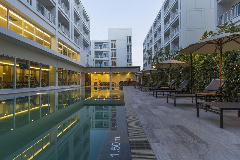 Kantary 304 Hotel - Teras