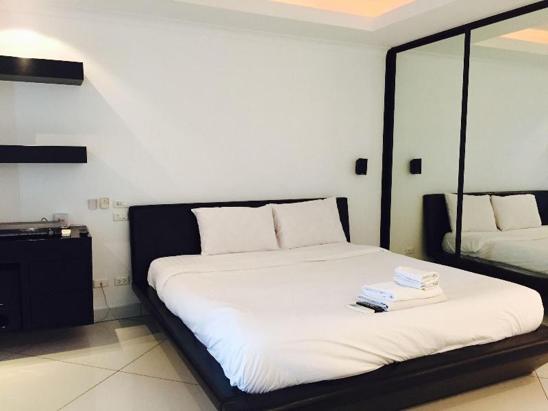 View Talay 6 Condominium by Honey - Oda