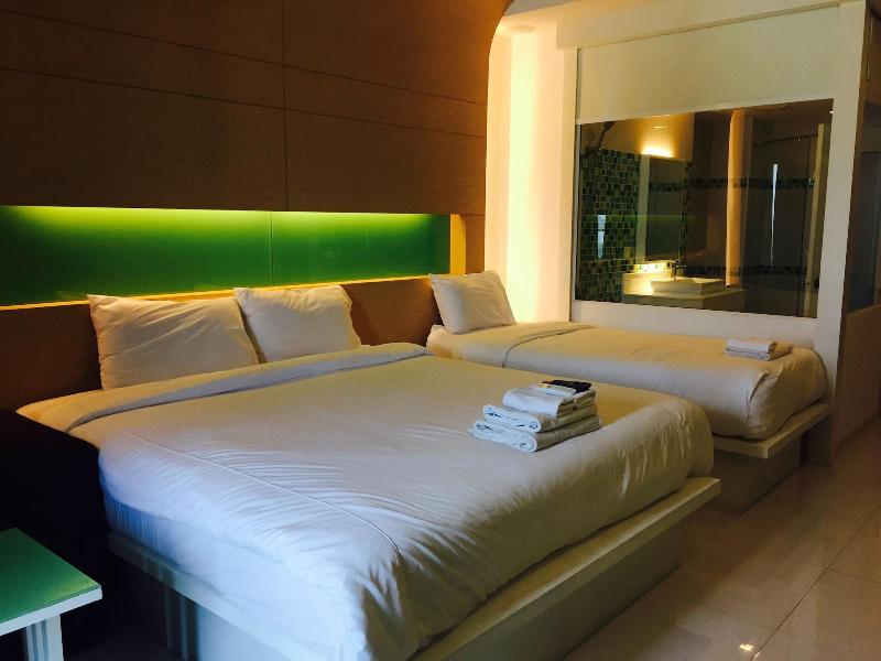 View Talay 6 Condominium by Honey - Oda