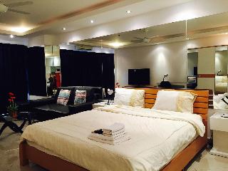 View Talay 6 Condominium by Honey fotoÄŸrafÄ±