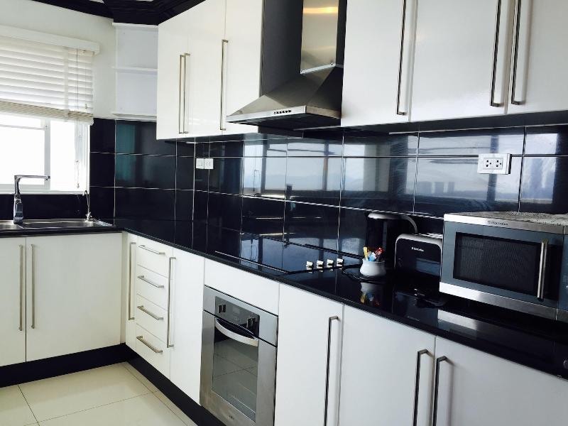 View Talay 6 Condominium by Honey - Oda