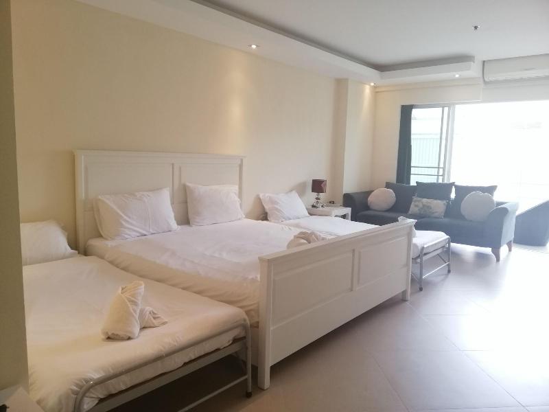 View Talay 6 Condominium by Honey - Oda