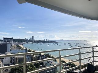 View Talay 6 Condominium by Honey fotoÄŸrafÄ±