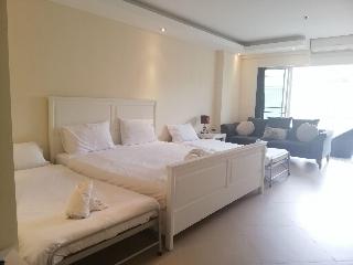 View Talay 6 Condominium by Honey fotoÄŸrafÄ±
