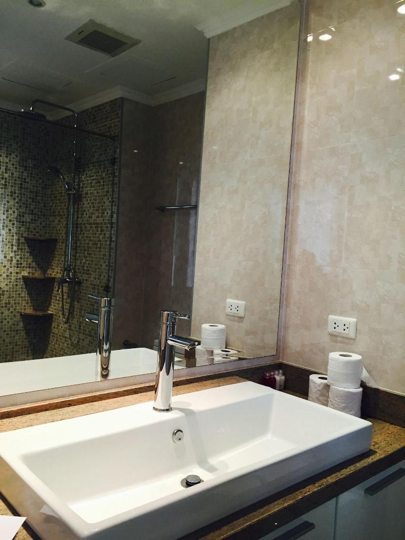 View Talay 6 Condominium by Honey - Oda