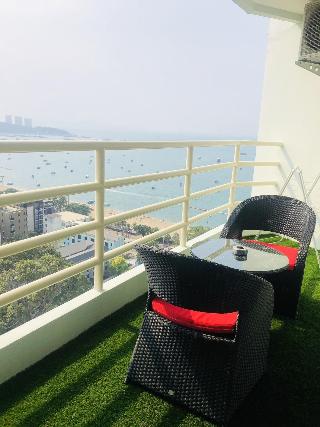 View Talay 6 Condominium by Honey fotoÄŸrafÄ±