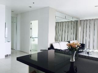 View Talay 6 Condominium by Honey fotoÄŸrafÄ±