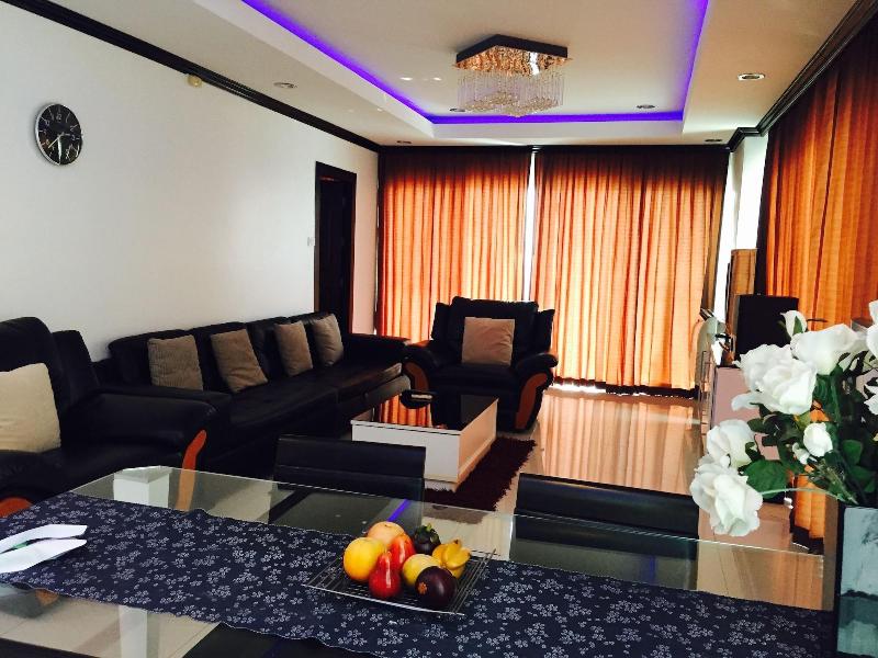 View Talay 6 Condominium by Honey - Oda