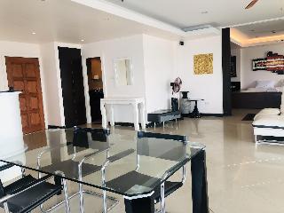 View Talay 6 Condominium by Honey fotoÄŸrafÄ±