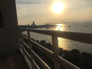 View Talay 6 Condominium by Honey fotoÄŸrafÄ±