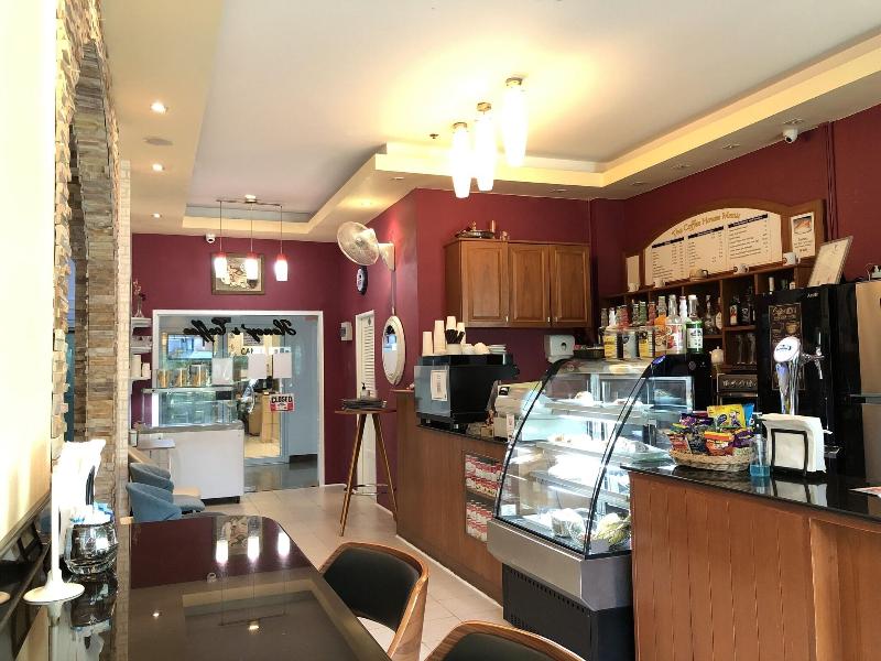 View Talay 6 Condominium by Honey - Restoran