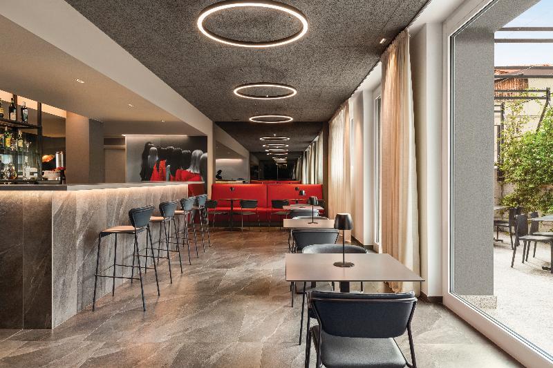 Amedia Milan, Trademark Collection by Wyndham - Bar