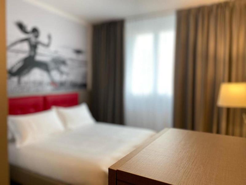 Amedia Milan, Trademark Collection by Wyndham - Oda
