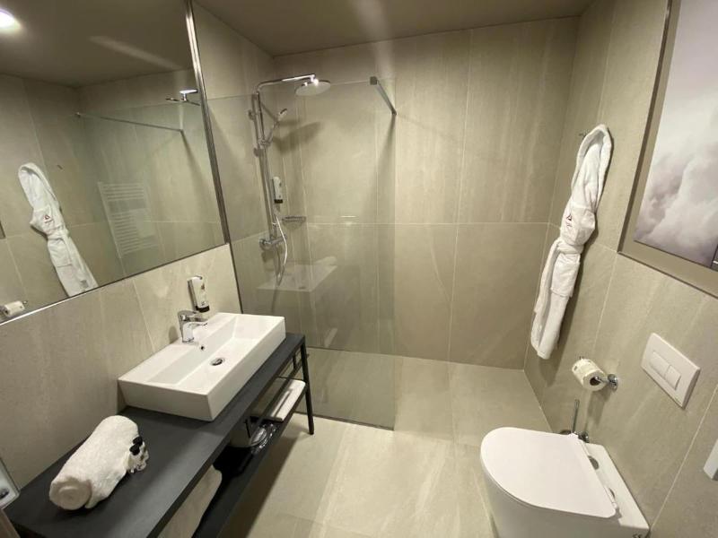 Amedia Milan, Trademark Collection by Wyndham - Oda