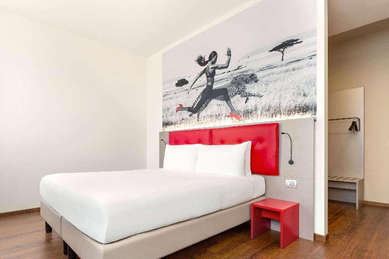 Amedia Milan, Trademark Collection by Wyndham - Oda