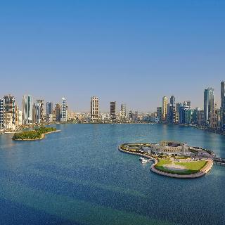 DoubleTree by Hilton Sharjah Waterfront Hotel & Re fotoÄŸrafÄ±