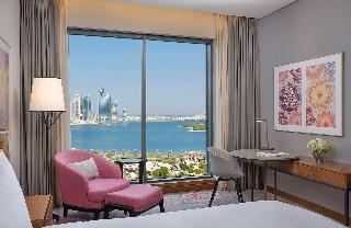 DoubleTree by Hilton Sharjah Waterfront Hotel & Re fotoÄŸrafÄ±