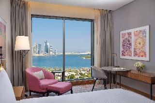 DoubleTree by Hilton Sharjah Waterfront Hotel & Re fotoÄŸrafÄ±