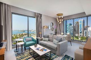 DoubleTree by Hilton Sharjah Waterfront Hotel & Re fotoÄŸrafÄ±