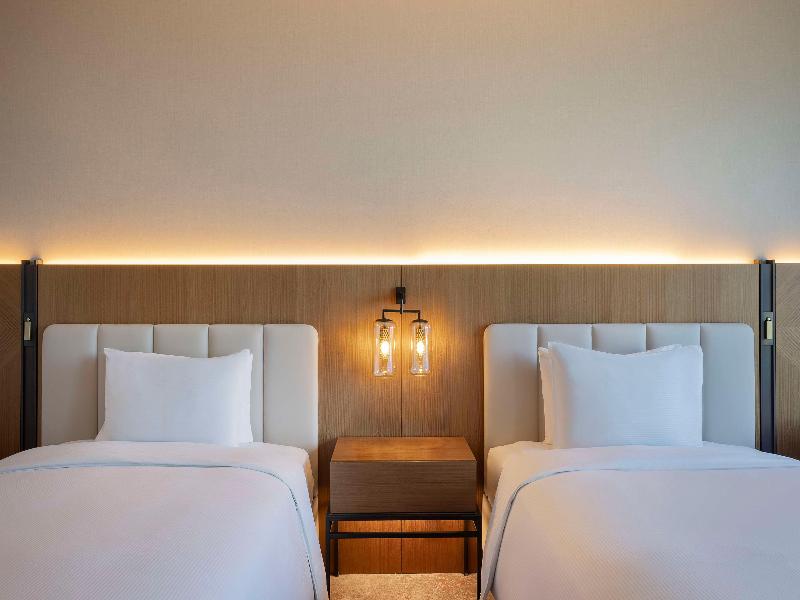 DoubleTree by Hilton Sharjah Waterfront Hotel & Re - Oda