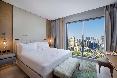 DoubleTree by Hilton Sharjah Waterfront Hotel & Re oda fotoğrafı