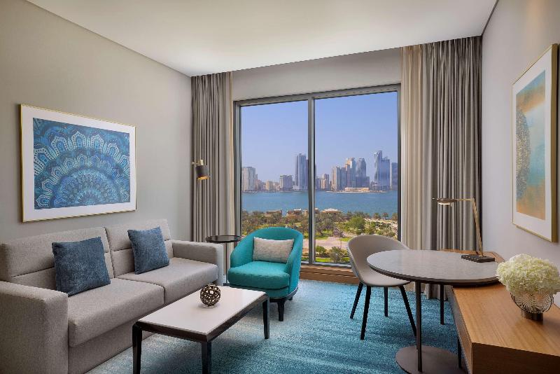 DoubleTree by Hilton Sharjah Waterfront Hotel & Re - Oda