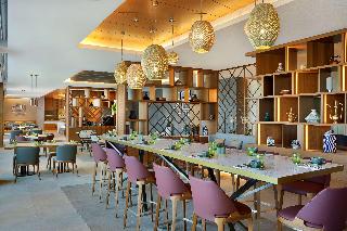 DoubleTree by Hilton Sharjah Waterfront Hotel & Re fotoÄŸrafÄ±