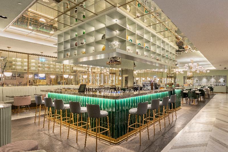 The Emerald House Lisbon, Curio Collection by Hilt - Bar