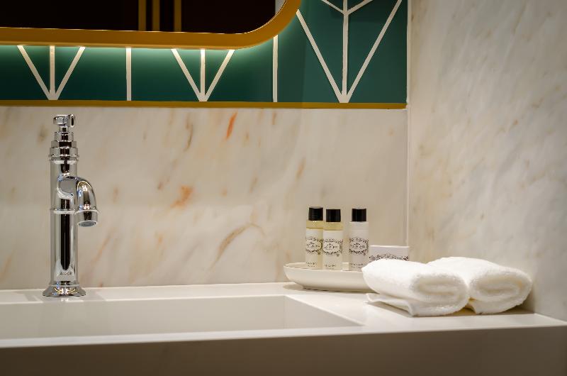 The Emerald House Lisbon, Curio Collection by Hilt - Oda
