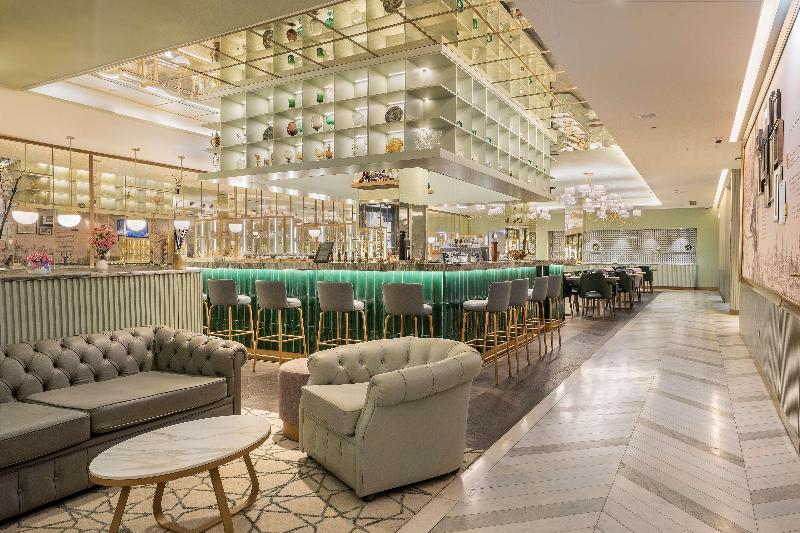 The Emerald House Lisbon, Curio Collection by Hilt - Restoran