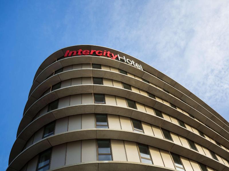 IntercityHotel Amsterdam Airport - Genel